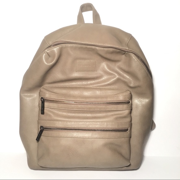 honest co city backpack